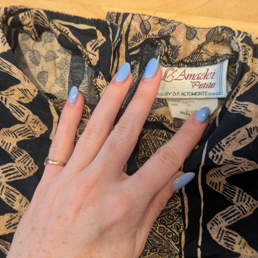 Vintage Leaf Reversible Patterned Blouse - image 2